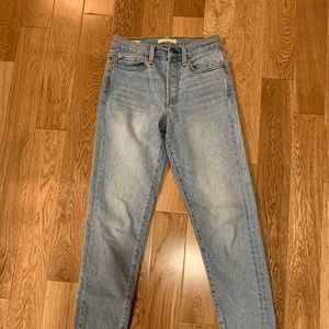 Levi’s Wedgie Icon Fit